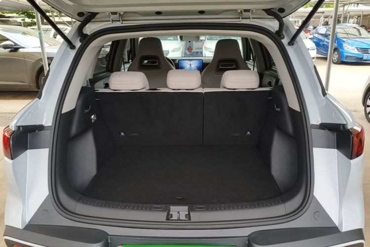 BYD YuanUP 2025 #21 BYD YuanUP 2025 car image #21