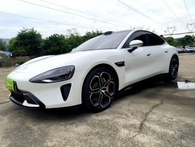 MI SU7 2025 car image 