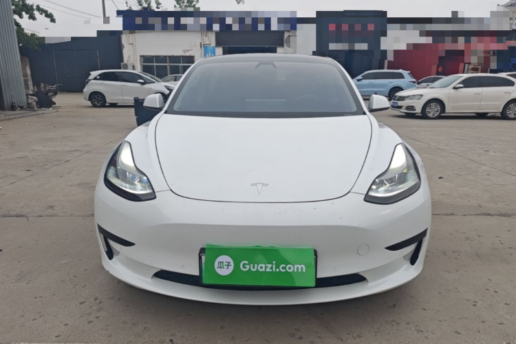 Tesla Model 3 2021 car image #3