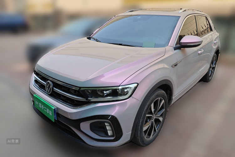 Volkswagen T-Roc 2024 car image #2