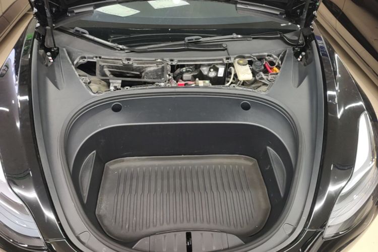 Tesla Model 3 2023 #20 Tesla Model 3 2023 صورة سيارة #20