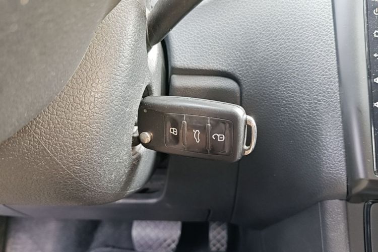 Volkswagen Polo 2016 #9 Volkswagen Polo 2016 car image #9