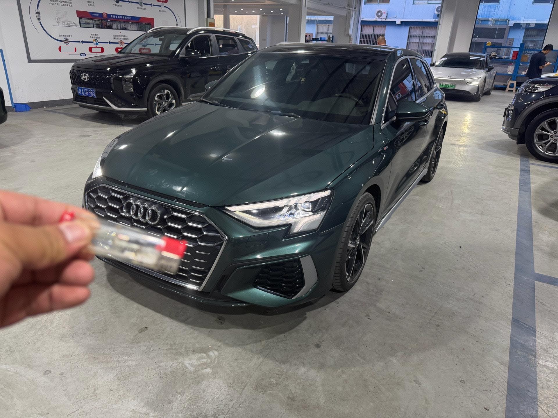 2022 immagine di auto 
