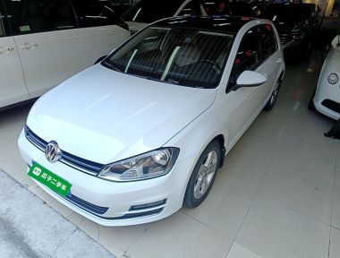 Volkswagen Golf 2014 car image 