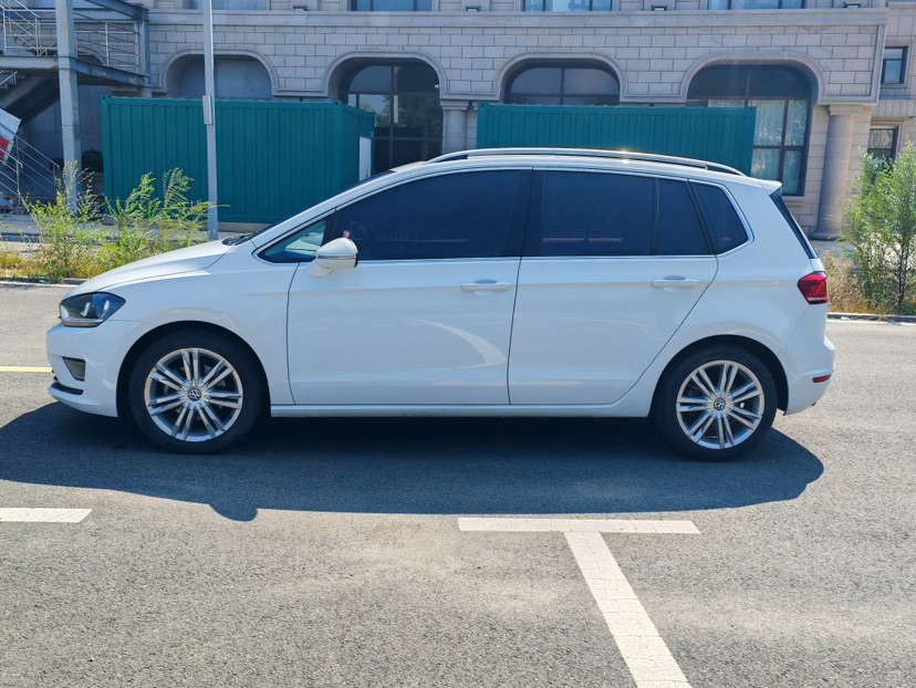 Volkswagen Golf Sportsvan 2016 #6 Volkswagen Golf Sportsvan 2016 car image #6