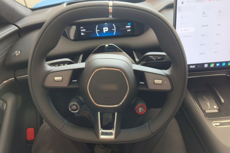 2026 #15 2026 imagen de coche #15