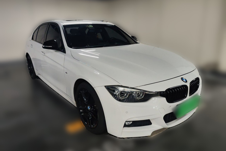 BMW 3 Series 2019 car image #3