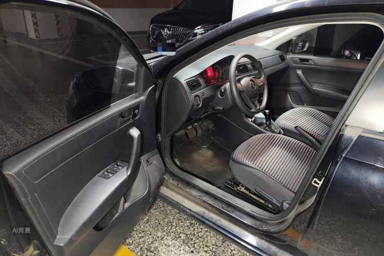 Volkswagen Santana 2019 car image #18