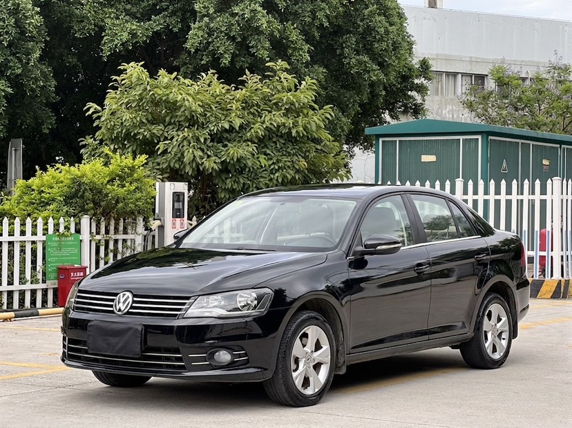 Volkswagen Bora 2015 Volkswagen Bora 2015 car image