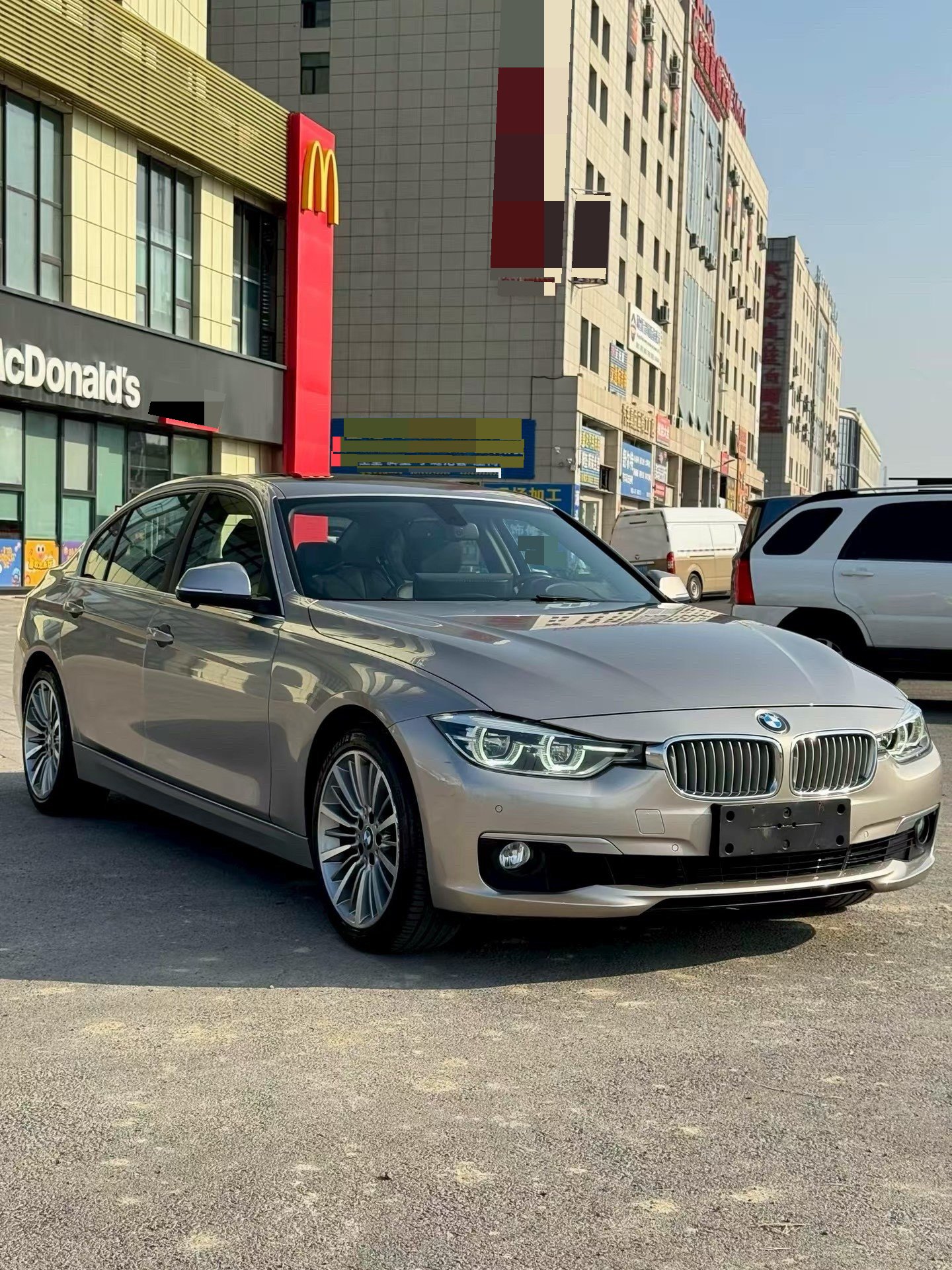 BMW 3 Series 2019 car image #3