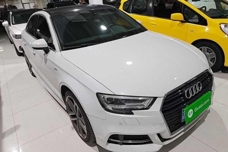 Audi A3 2018 immagine di auto #4