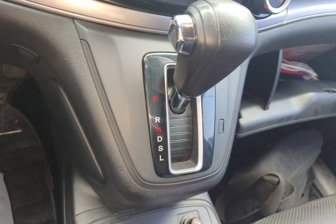 Honda CR-V 2015 #27 Honda CR-V 2015 car image #27