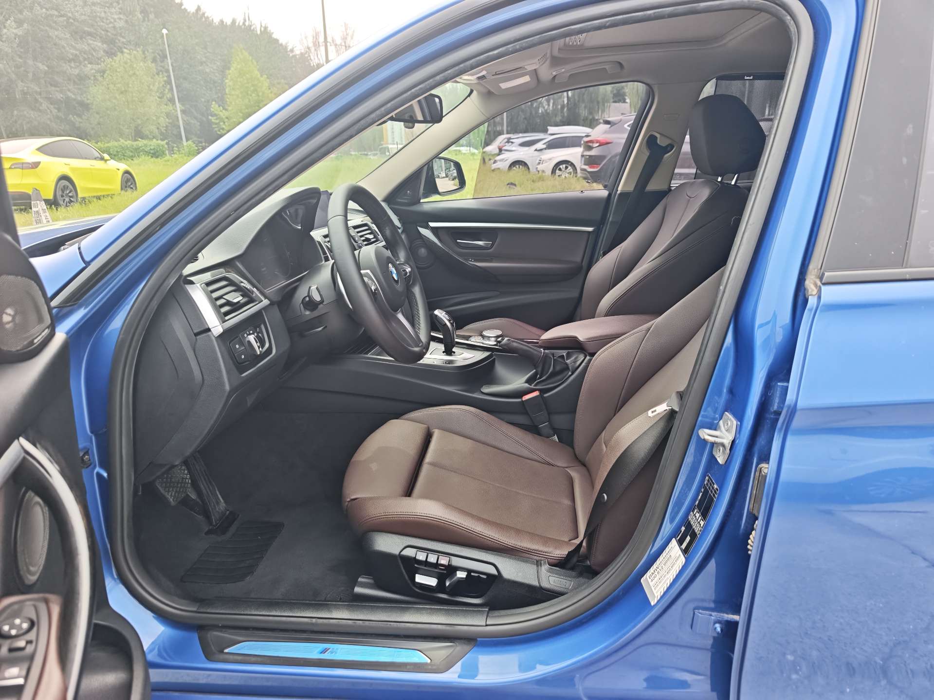 BMW 3 Series 2019 #9 BMW 3 Series 2019 immagine di auto #9