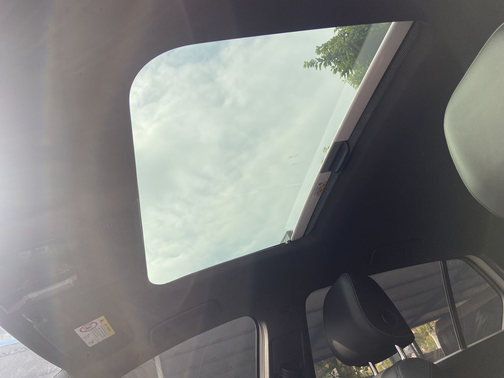 2023 car image #13