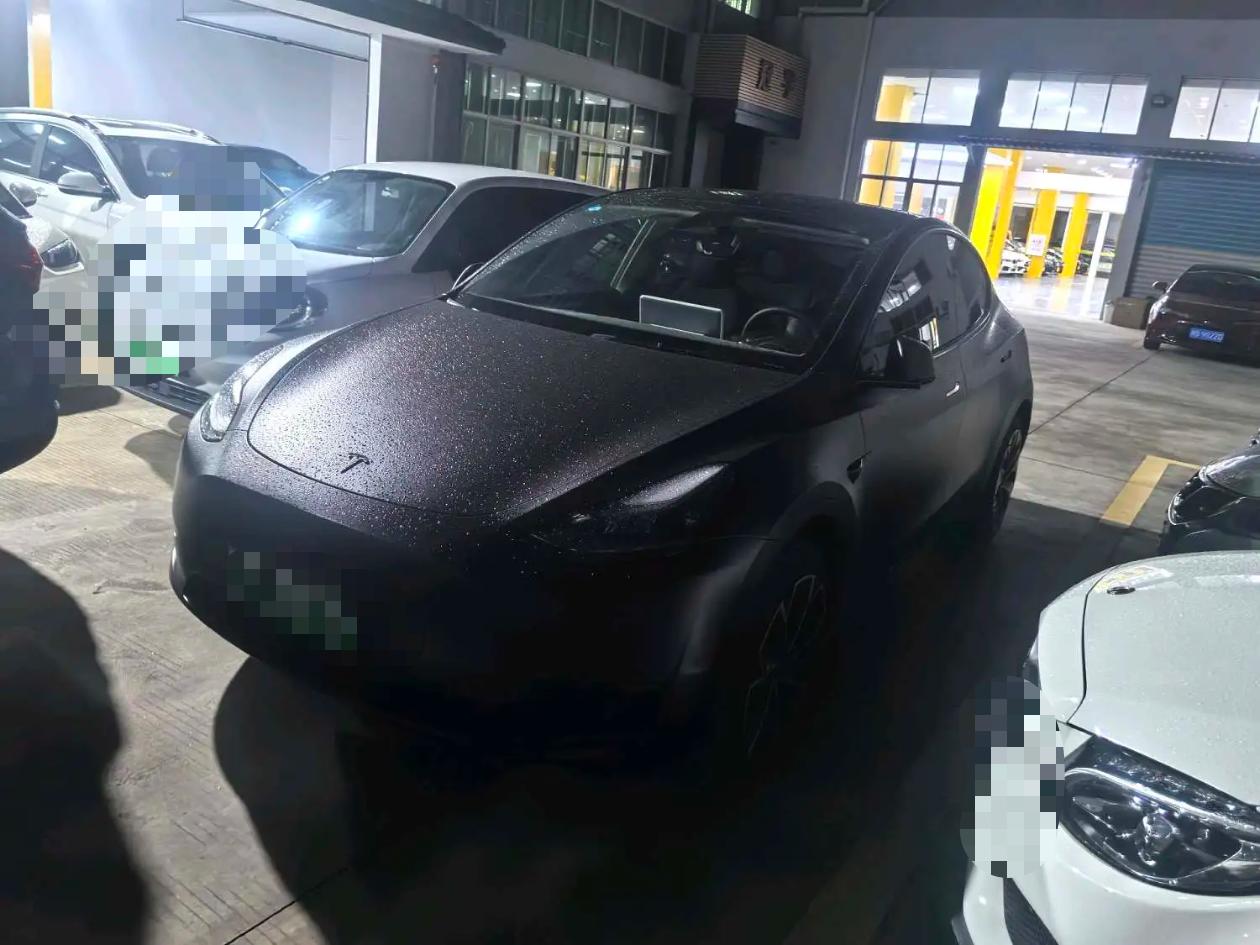 Tesla Model Y 2024 Tesla Model Y 2024 car image