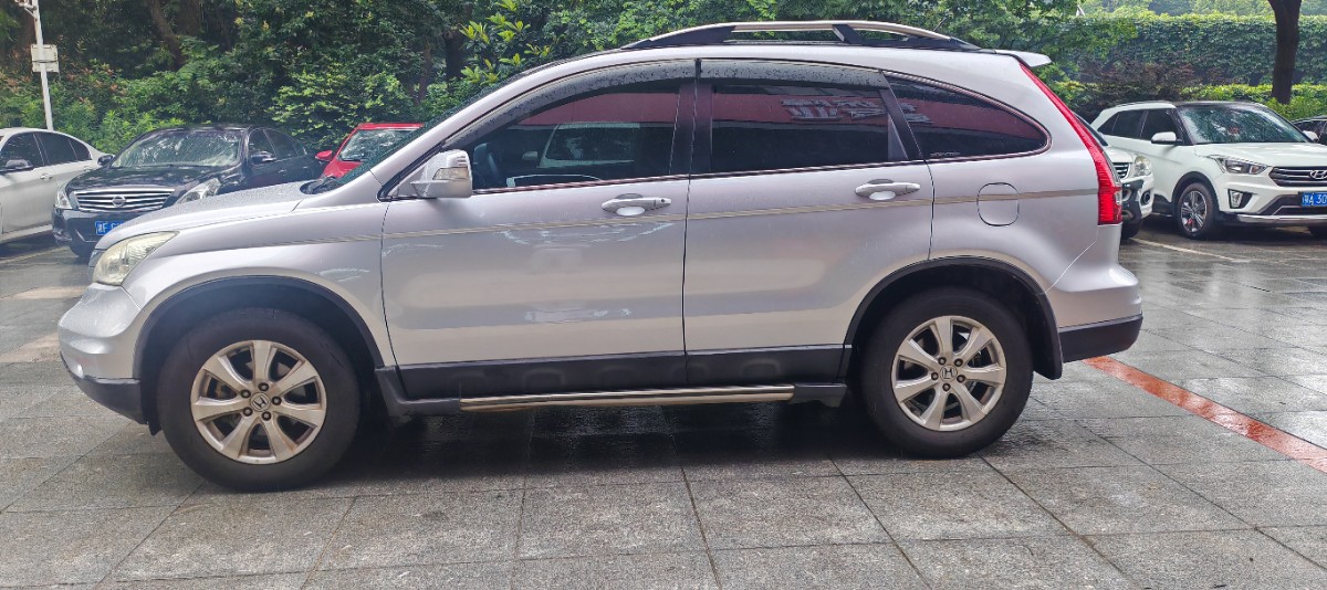 Honda CR-V 2011 car image #3