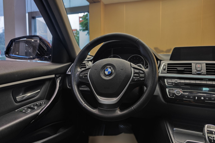 BMW 3 Series 2017 #28 BMW 3 Series 2017 image de voiture #28