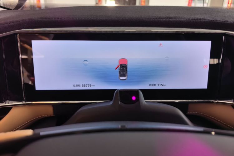 GEELY Boyue L 2022 car image #12