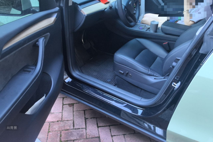 Tesla Model Y 2023 #18 Tesla Model Y 2023 car image #18