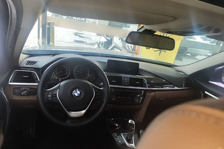 BMW 3 Series 2017 #10 BMW 3 Series 2017 immagine di auto #10
