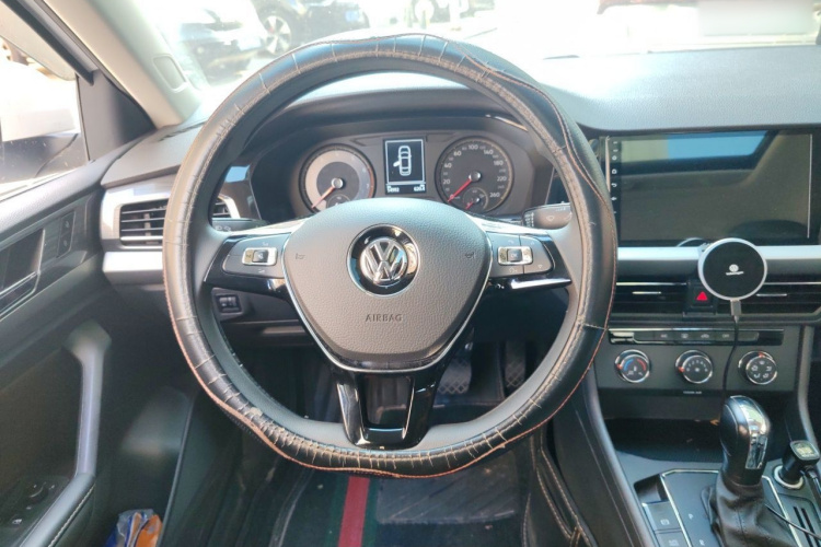 Volkswagen Lavida 2019 #11 Volkswagen Lavida 2019 car image #11