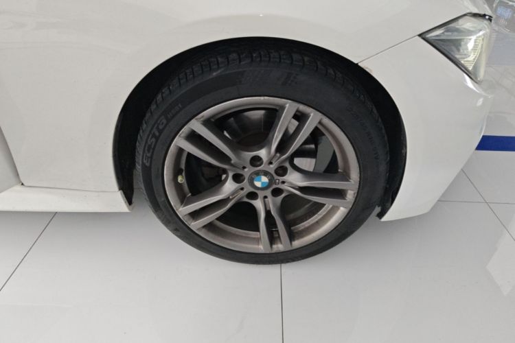 BMW 3 Series 2018 #10 BMW 3 Series 2018 car image #10