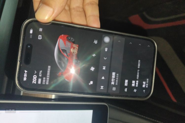 Tesla Model 3 2022 car image #10