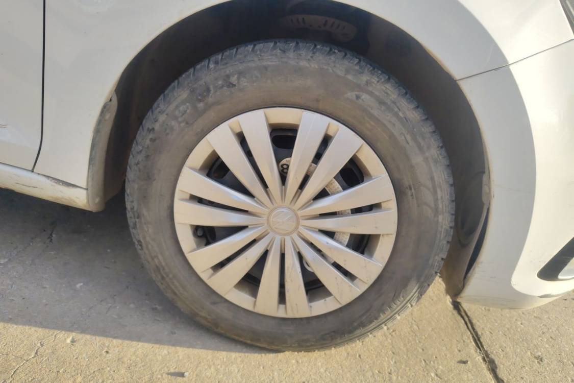 Volkswagen Santana 2017 #9 Volkswagen Santana 2017 car image #9