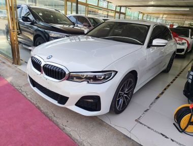 BMW 3 Series 2021 car image 