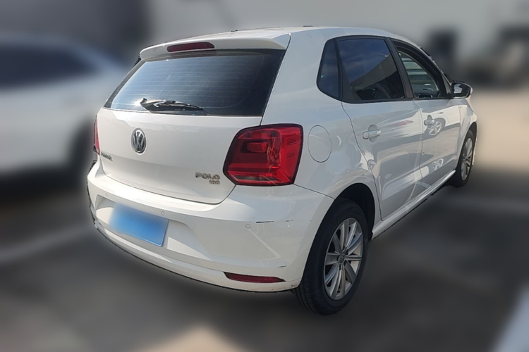Volkswagen Polo 2016 car image #7