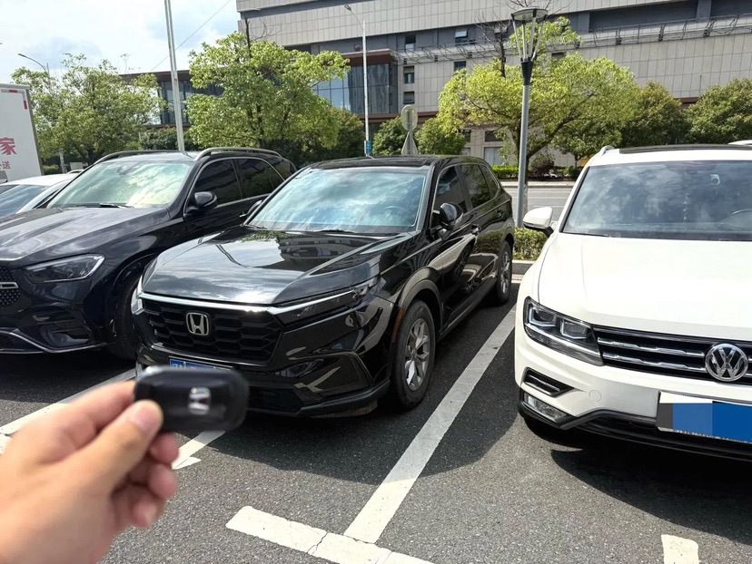 Honda CR-V 2024 car image 