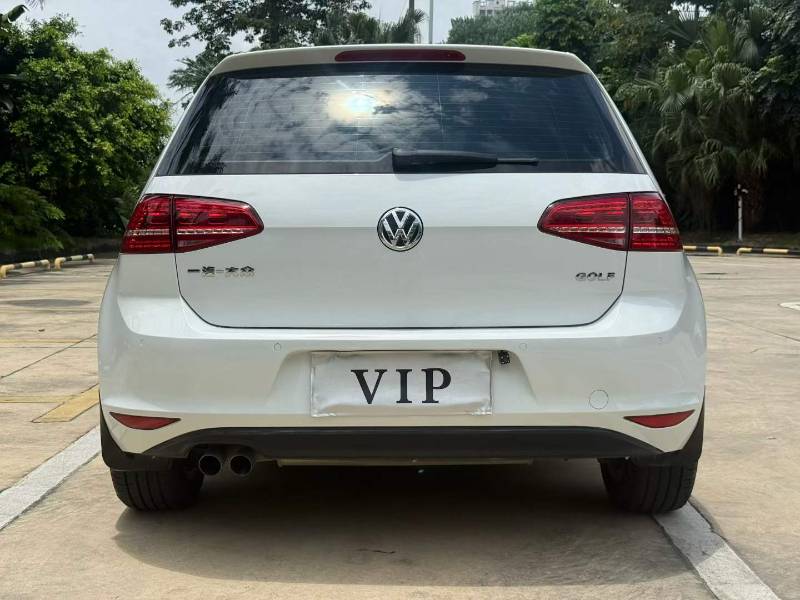 Volkswagen Golf 2016 car image #5
