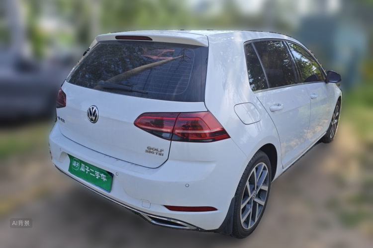 Volkswagen Golf 2020 car image #7