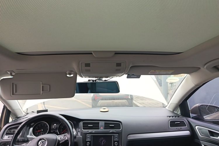 Volkswagen Golf 2018 #20 Volkswagen Golf 2018 car image #20