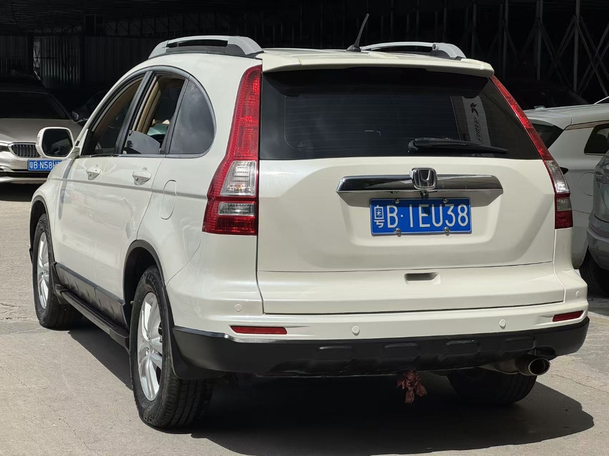 Honda CR-V 2010 car image #6