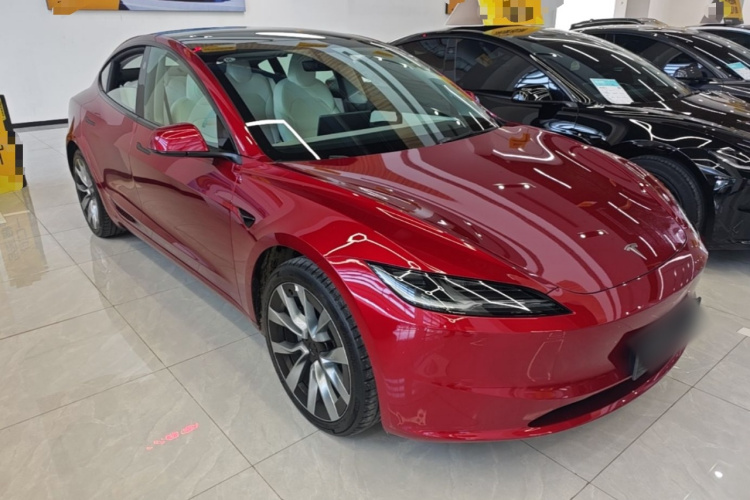 Tesla Model 3 2023 #6 Tesla Model 3 2023 immagine di auto #6
