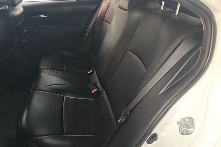 Toyota Corolla 2021 immagine di auto #13