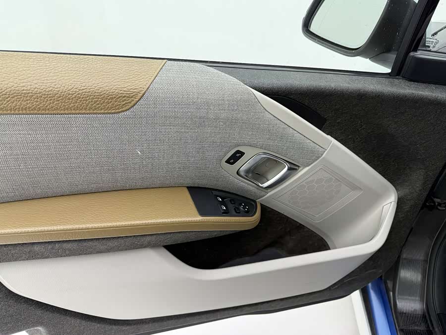 BMW i3 (Imported) 2016 #20 BMW i3 (Imported) 2016 car image #20