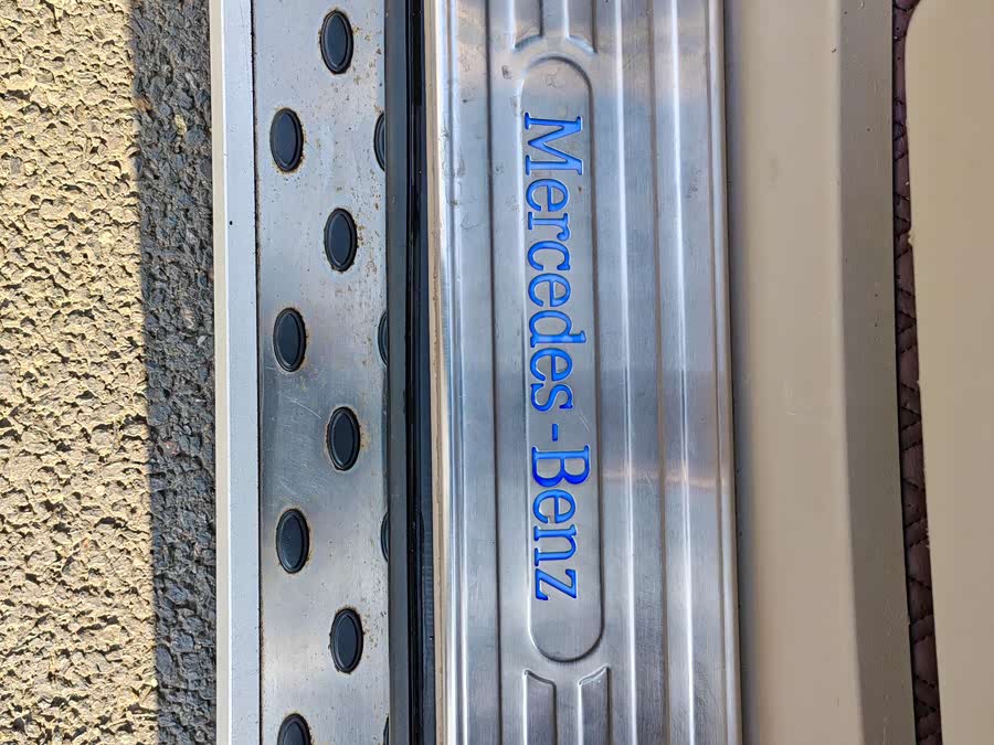 奔驰 唯雅诺 2013 汽车图片 #20