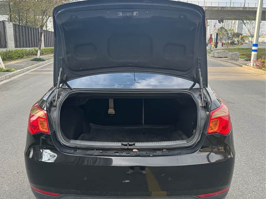 Roewe 550 2014 imagem de carro #20