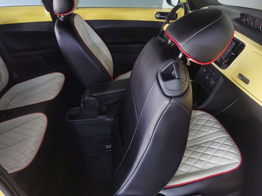 Volkswagen Beetle 2013 immagine di auto #20