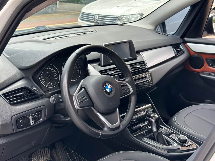 BMW 2 Series Tourer (Imported) 2015 #20 BMW 2 Series Tourer (Imported) 2015 car image #20