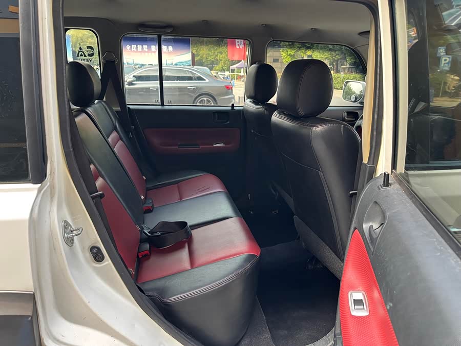 Great Wall M2 2012 imagen de coche #20