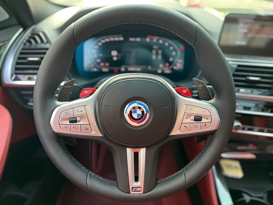 BMW X4 M 2021 #20 BMW X4 M 2021 car image #20