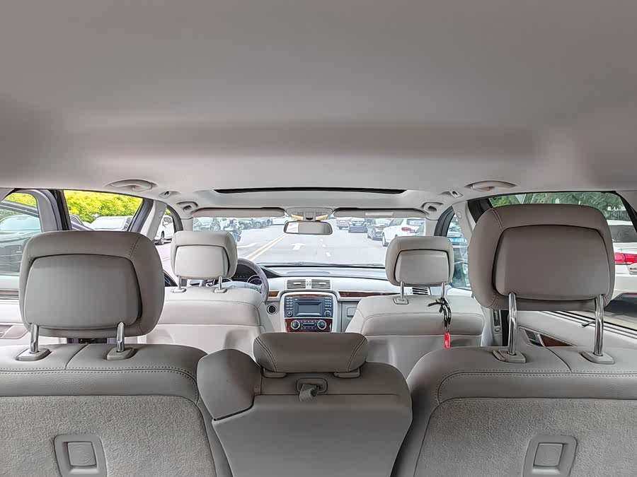 Mercedes-Benz R Class 2012 #20 Mercedes-Benz R Class 2012 car image #20