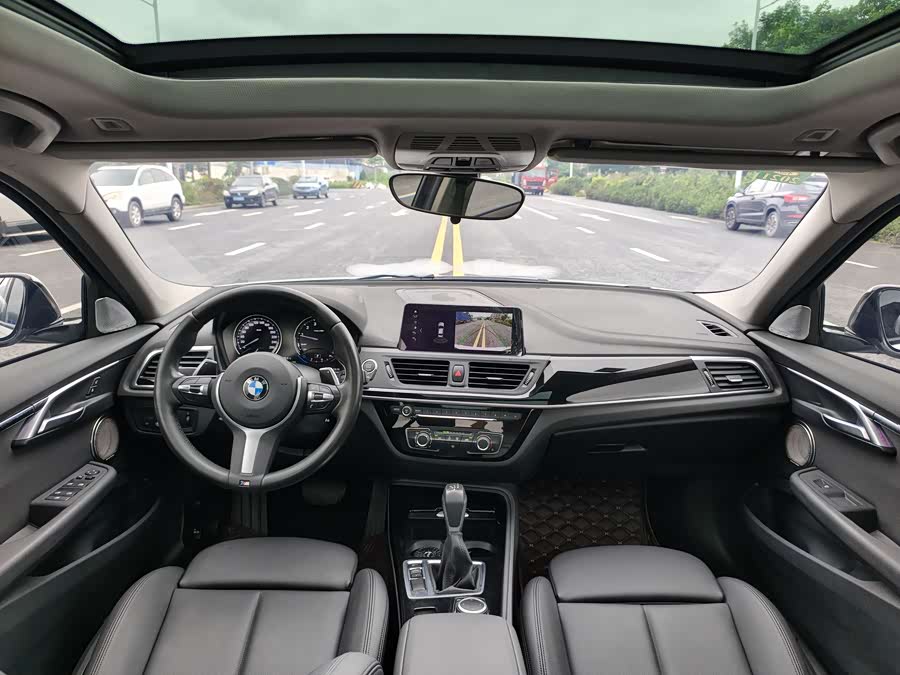 BMW 1 Series 2019 immagine di auto #20