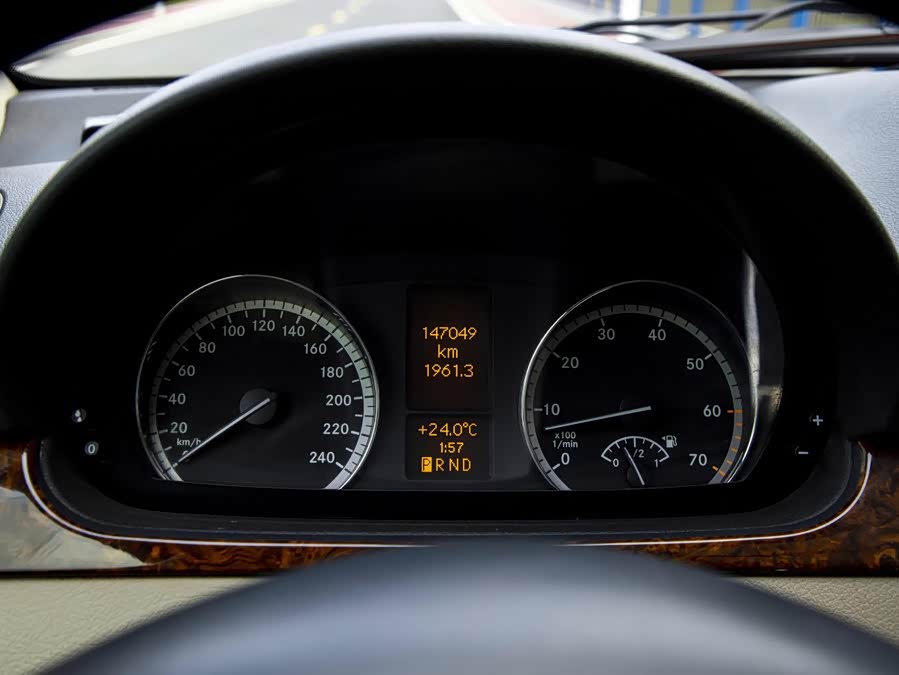 奔驰 唯雅诺 2013 汽车图片 #20