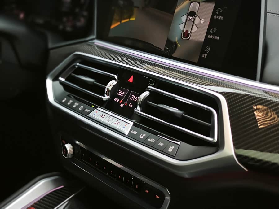 BMW X6 M 2022 car image #20