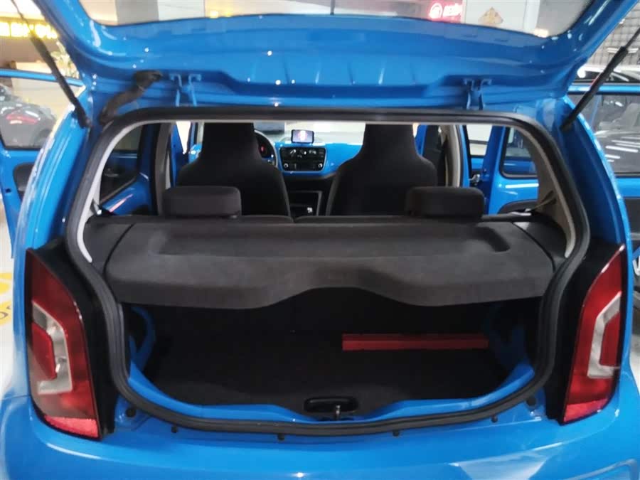 Volkswagen up! 2016 imagem de carro #20