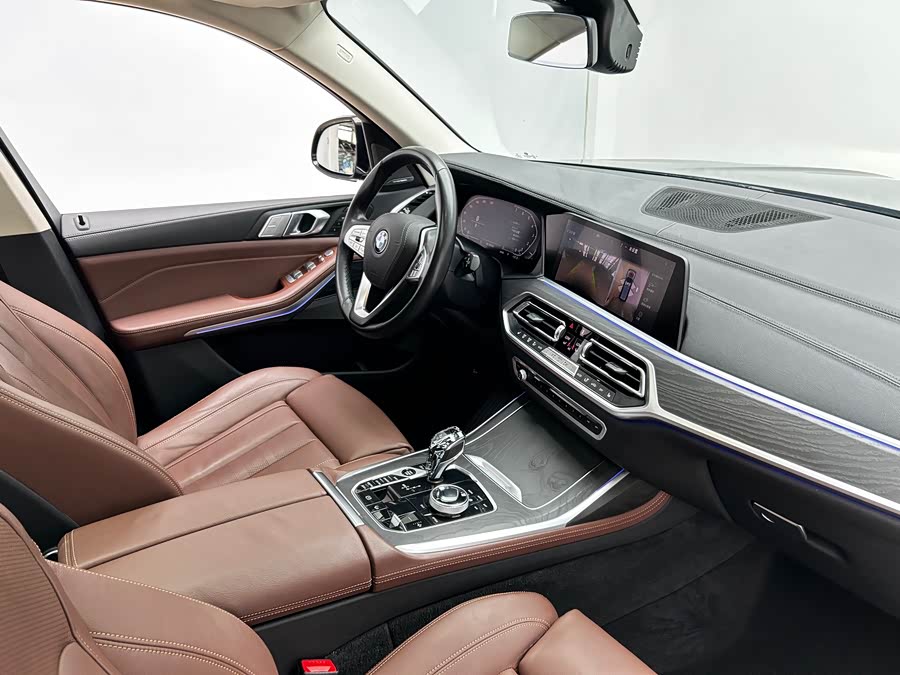 BMW X7 2020 immagine di auto #20